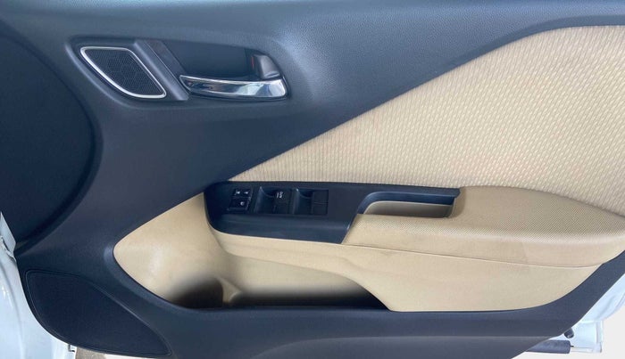 2018 Honda City 1.5L I-VTEC V MT, Petrol, Manual, 34,718 km, Driver Side Door Panels Control