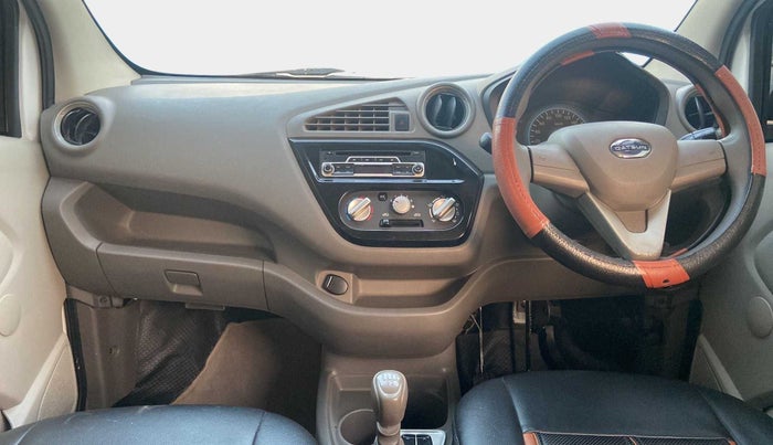 2017 Datsun Redi Go T (O), Petrol, Manual, 47,403 km, Dashboard