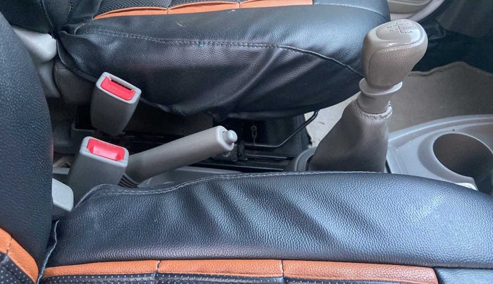 2017 Datsun Redi Go T (O), Petrol, Manual, 47,403 km, Gear Lever
