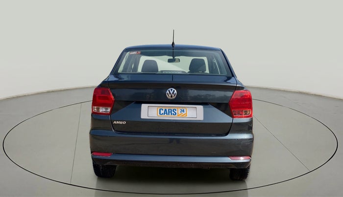 2017 Volkswagen Ameo COMFORTLINE 1.2L, Petrol, Manual, 24,452 km, Back/Rear