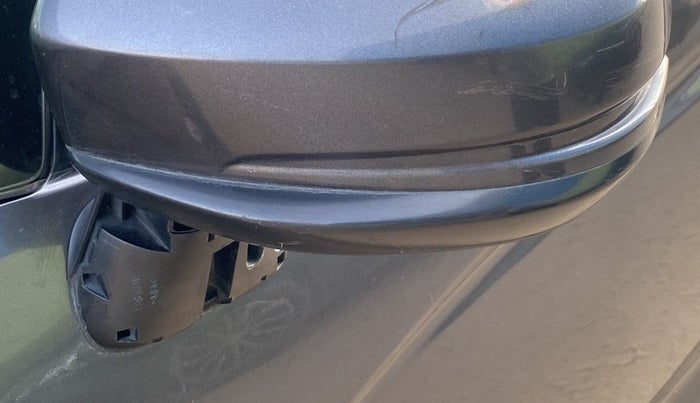 2018 Honda WR-V 1.2L I-VTEC S MT, Petrol, Manual, 74,147 km, Left rear-view mirror - Cover has minor damage