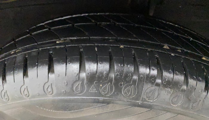2020 Datsun Redi Go A, Petrol, Manual, 15,882 km, Left Rear Tyre Tread