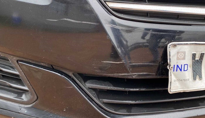 2016 Maruti Ciaz VXI, Petrol, Manual, 48,893 km, Front bumper - Minor scratches