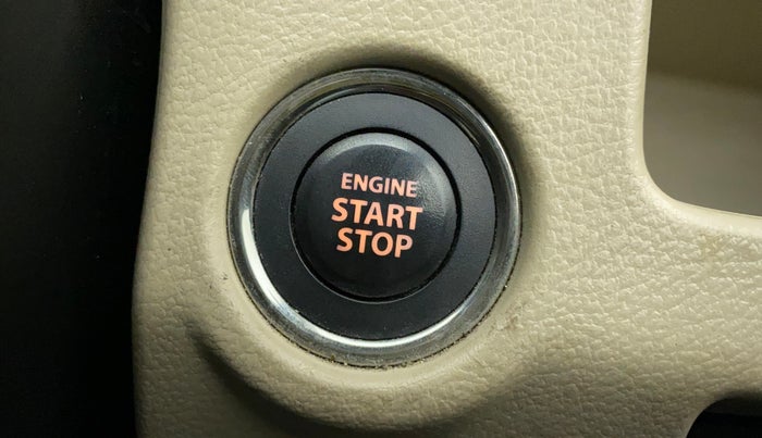 2016 Maruti Ciaz ZDI SHVS, Diesel, Manual, 71,483 km, Keyless Start/ Stop Button