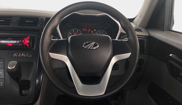 2015 Mahindra Kuv100 K8 5 STR, Petrol, Manual, 55,781 km, Steering Wheel Close Up