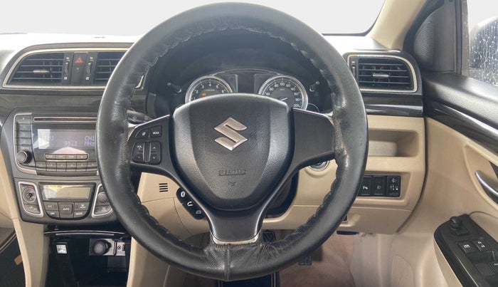 2017 Maruti Ciaz ZETA 1.4  MT PETROL, Petrol, Manual, 1,05,283 km, Steering Wheel Close Up