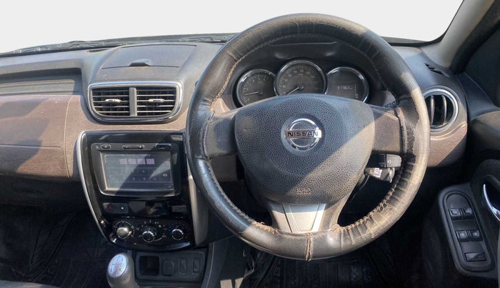 2018 Nissan Terrano XL O (D), Diesel, Manual, 97,756 km, Steering Wheel Close Up