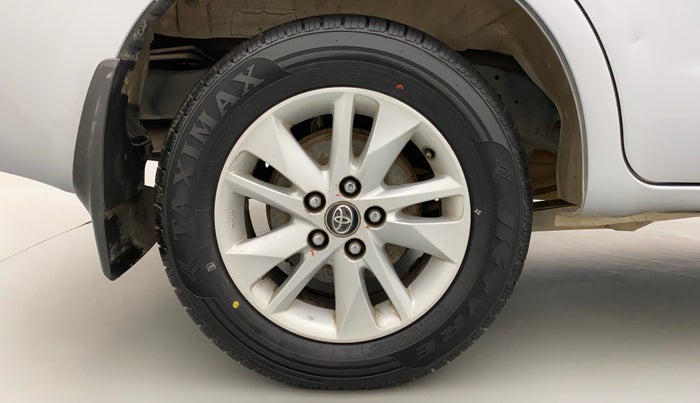 2017 Toyota Innova Crysta 2.8 ZX AT 7 STR, Diesel, Automatic, 95,635 km, Right Rear Wheel