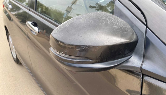 2015 Honda City 1.5L I-VTEC VX, Petrol, Manual, 59,873 km, Right rear-view mirror - Minor folding noise