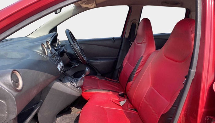 2018 Datsun Go T, Petrol, Manual, 43,070 km, Right Side Front Door Cabin