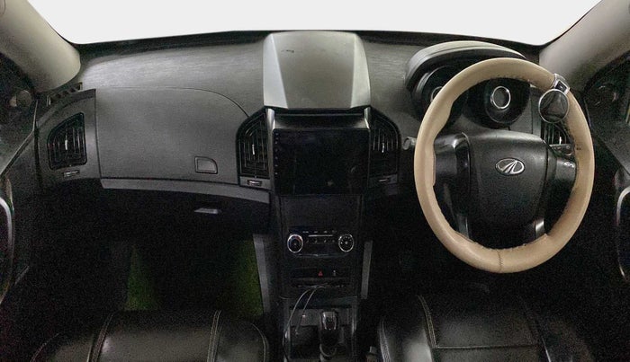 2019 Mahindra XUV500 W5, Diesel, Manual, 23,439 km, Dashboard