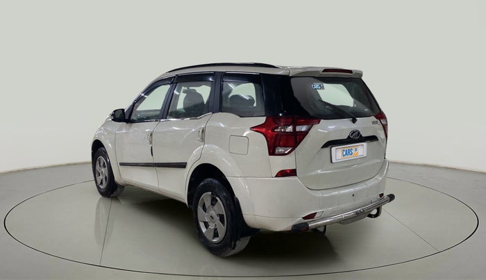 2019 Mahindra XUV500 W5, Diesel, Manual, 23,439 km, Left Back Diagonal