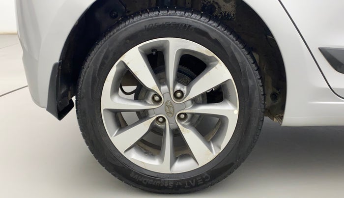 2017 Hyundai Elite i20 ASTA 1.2 (O), Petrol, Manual, 76,896 km, Right Rear Wheel