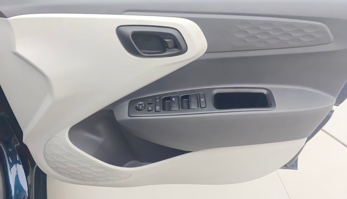 2019 Hyundai GRAND I10 NIOS MAGNA AMT 1.2 KAPPA VTVT, Petrol, Automatic, 226 km, Driver Side Door Panels Control