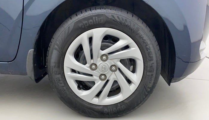 2019 Hyundai GRAND I10 NIOS MAGNA AMT 1.2 KAPPA VTVT, Petrol, Automatic, 226 km, Right Front Wheel