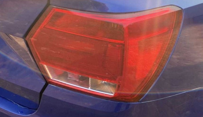 2019 Volkswagen Ameo TRENDLINE 1.0L, Petrol, Manual, 59,396 km, Right tail light - Minor damage