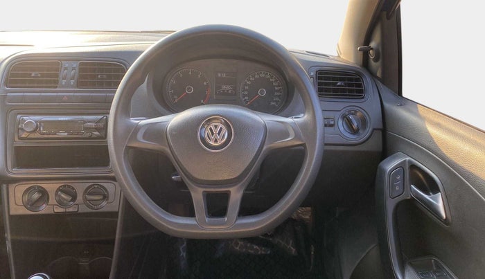 2019 Volkswagen Ameo TRENDLINE 1.0L, Petrol, Manual, 59,396 km, Steering Wheel Close Up