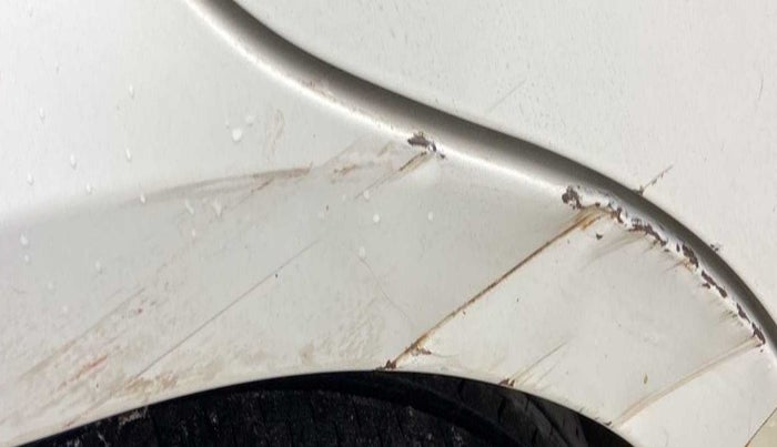 2017 Maruti IGNIS DELTA 1.2, Petrol, Manual, 57,093 km, Right quarter panel - Minor scratches