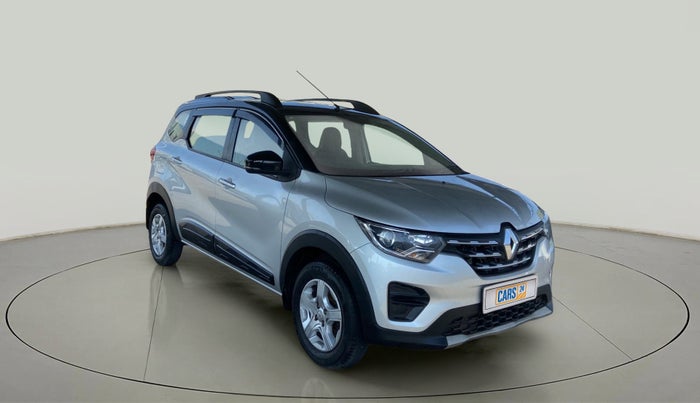 2022 Renault TRIBER RXT AMT, Petrol, Automatic, 31,503 km, Right Front Diagonal