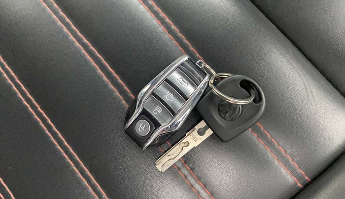 2019 Volkswagen Ameo TRENDLINE 1.5L, Diesel, Manual, 54,341 km, Key Close Up