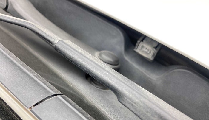 2019 Volkswagen Ameo TRENDLINE 1.5L, Diesel, Manual, 54,341 km, Front windshield - Wiper nozzle not functional