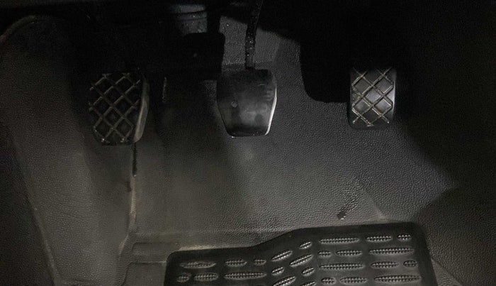 2019 Volkswagen Ameo TRENDLINE 1.5L, Diesel, Manual, 54,341 km, Pedals