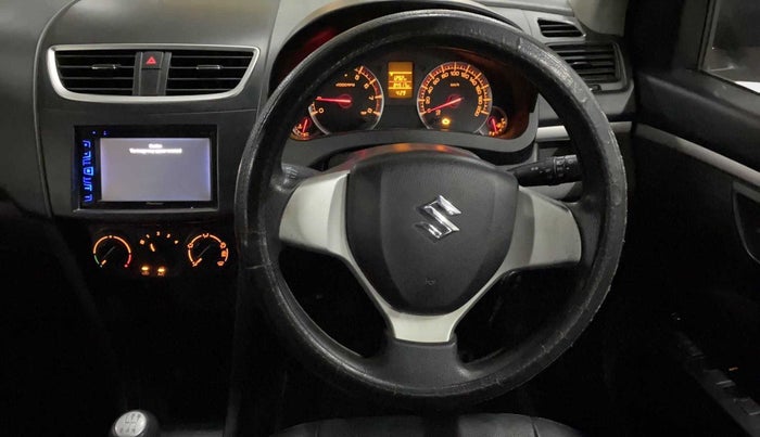 2014 Maruti Swift VXI, CNG, Manual, 84,536 km, Steering Wheel Close Up