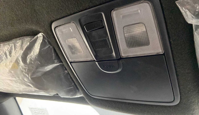 2018 Hyundai Elite i20 ASTA 1.2 DUAL TONE, CNG, Manual, 68,592 km, Ceiling - Roof light/s not working