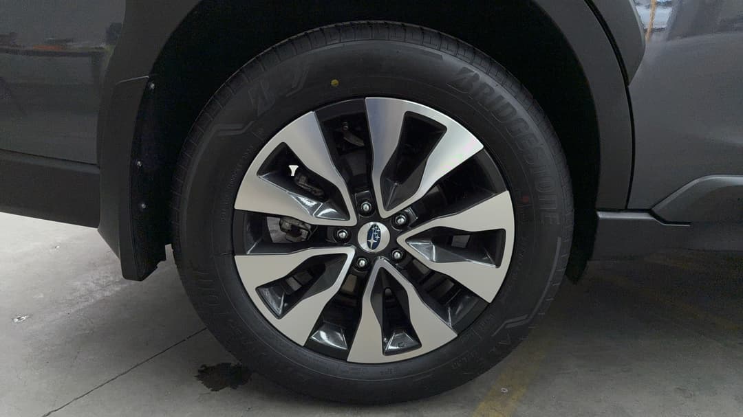 2023 Subaru Outback AWD Touring Xt, Automatic, 39980 km, Right Rear Wheel
