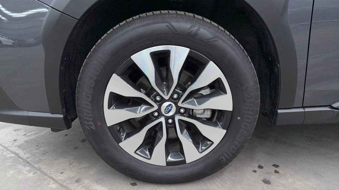 2023 Subaru Outback AWD Touring Xt, Automatic, 39980 km, Left Front Wheel
