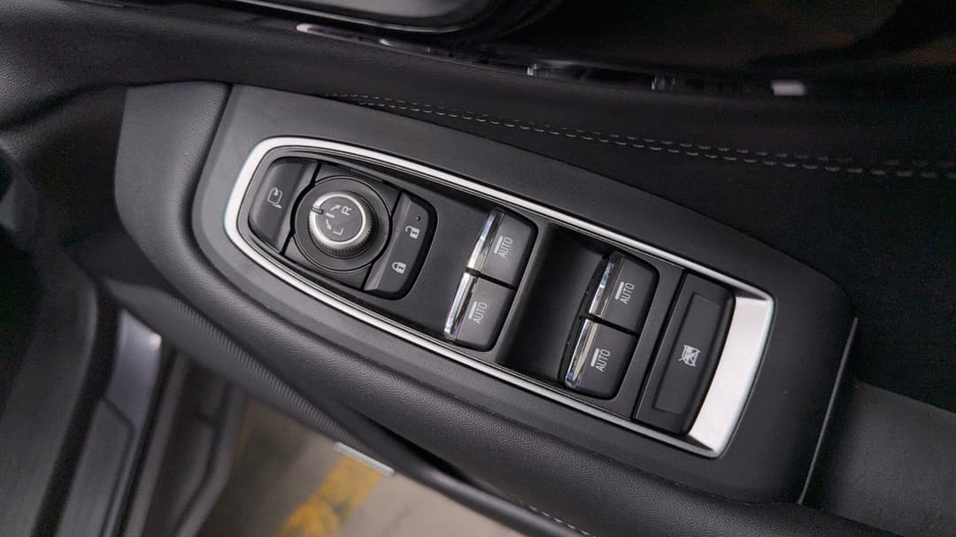 2023 Subaru Outback AWD Touring Xt, Automatic, 39980 km, Drivers Side Door Panel Controls