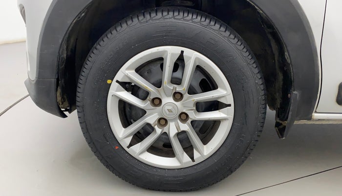 2021 Renault TRIBER RXT, Petrol, Manual, 39,278 km, Left Front Wheel