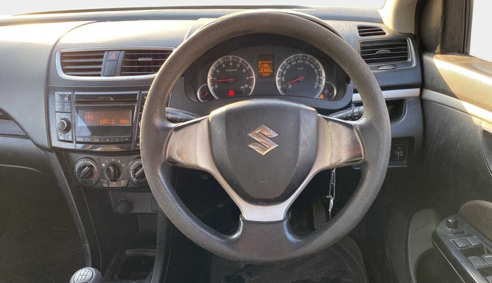 2015 Maruti Swift VXI, Petrol, Manual, 1,01,563 km, Steering Wheel Close Up