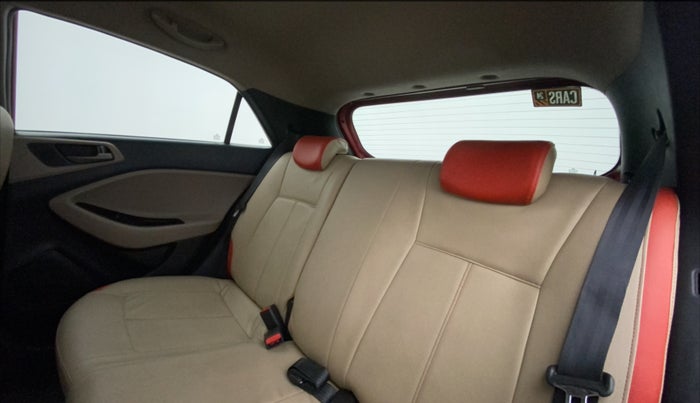 2015 Hyundai Elite i20 ASTA 1.4 CRDI, Diesel, Manual, 50,448 km, Right Side Rear Door Cabin