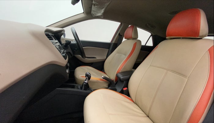 2015 Hyundai Elite i20 ASTA 1.4 CRDI, Diesel, Manual, 50,448 km, Right Side Front Door Cabin