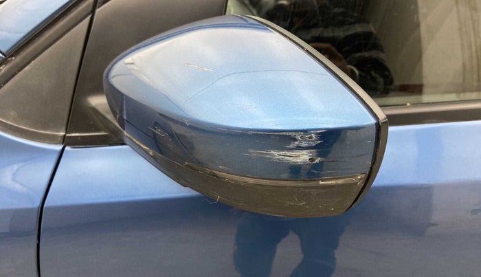 2018 Volkswagen Ameo TRENDLINE 1.0L, Petrol, Manual, 66,903 km, Left rear-view mirror - Minor scratches