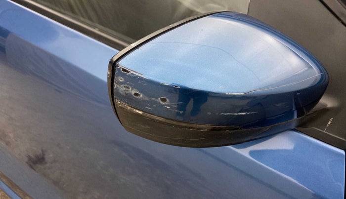 2018 Volkswagen Ameo TRENDLINE 1.0L, Petrol, Manual, 66,903 km, Right rear-view mirror - Minor scratches