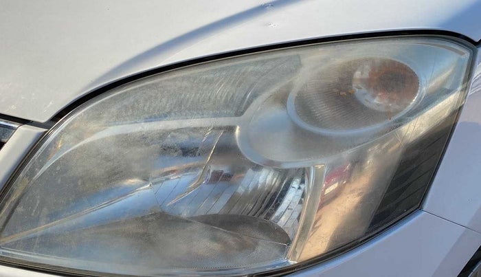 2014 Maruti Wagon R 1.0 LXI, CNG, Manual, 72,837 km, Left headlight - Minor scratches