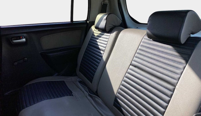 2014 Maruti Wagon R 1.0 LXI, CNG, Manual, 72,837 km, Right Side Rear Door Cabin