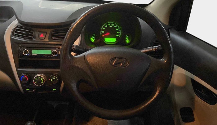 2016 Hyundai Eon ERA +, Petrol, Manual, 72,000 km, Steering Wheel Close Up