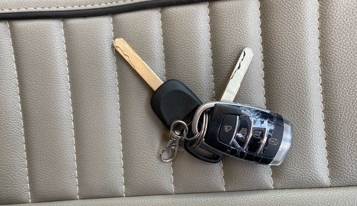 2019 Honda Amaze 1.2L I-VTEC E, Petrol, Manual, 18,868 km, Key Close Up
