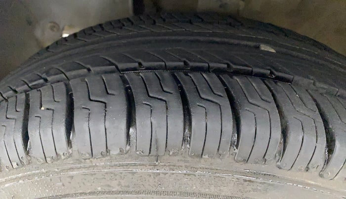 2021 Maruti New Wagon-R ZXI 1.2, Petrol, Manual, 46,060 km, Left Front Tyre Tread
