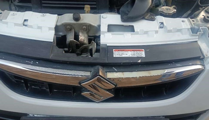 2017 Maruti Alto K10 VXI (O) AMT, Petrol, Automatic, 55,383 km, Front bumper - Chrome strip damage