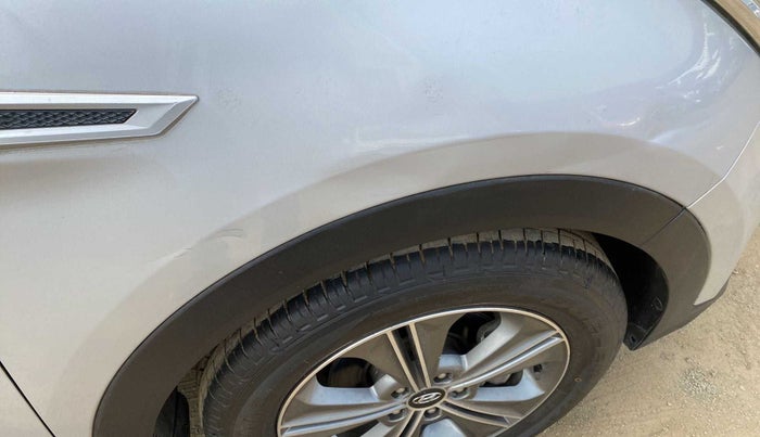 2017 Hyundai Creta SX PLUS AT 1.6 PETROL, Petrol, Automatic, 43,394 km, Right fender - Slightly dented