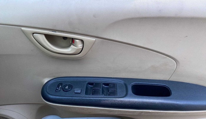 2015 Honda Brio S MT, Petrol, Manual, 38,806 km, Driver Side Door Panels Control