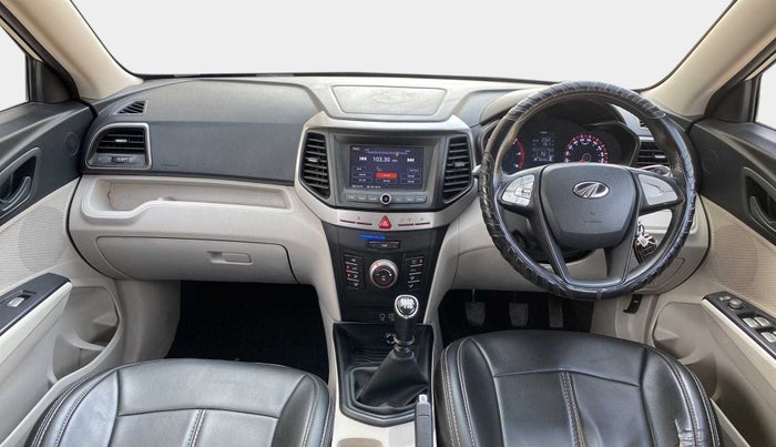 2019 Mahindra XUV300 W6 1.5 DIESEL, Diesel, Manual, 80,285 km, Dashboard