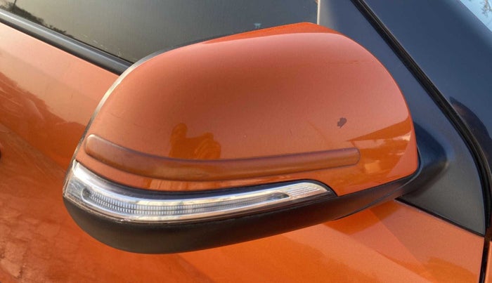 2019 Hyundai Creta E PLUS 1.6 PETROL, Petrol, Manual, 49,869 km, Right rear-view mirror - Indicator light has minor damage