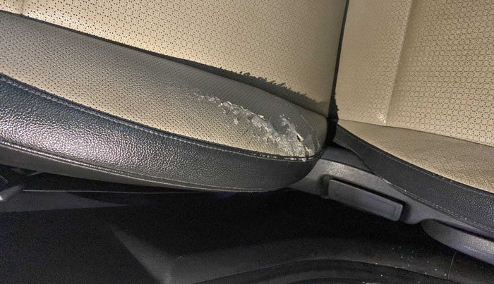 2018 Hyundai Verna 1.6 VTVT SX O, Petrol, Manual, 69,937 km, Driver seat - Cover slightly stained