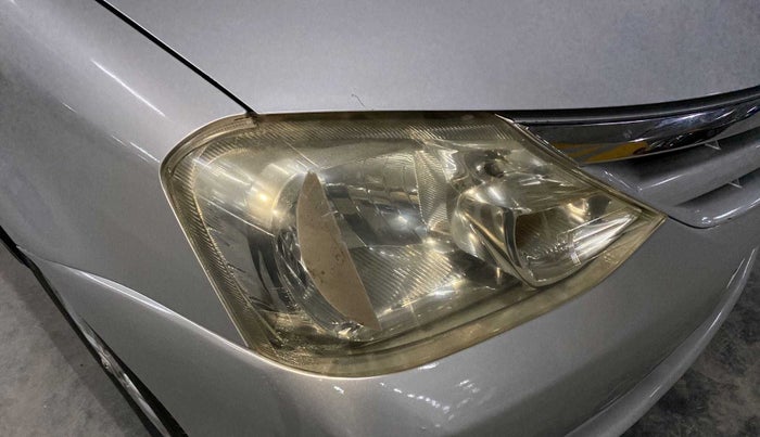 2011 Toyota Etios V, Petrol, Manual, 54,766 km, Right headlight - Faded