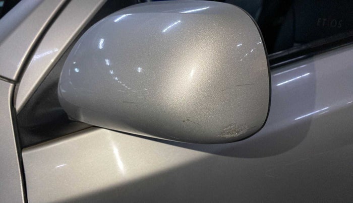 2011 Toyota Etios V, Petrol, Manual, 54,766 km, Left rear-view mirror - Minor scratches